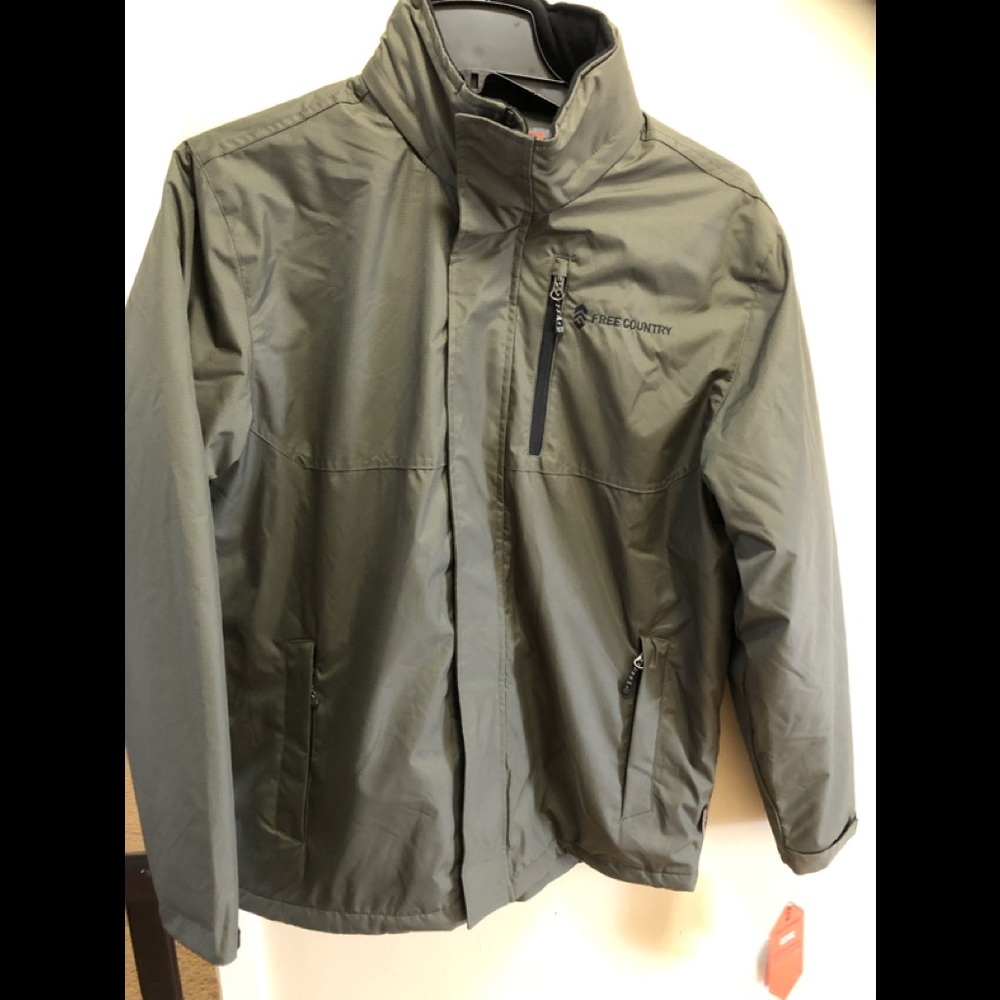 NEW  Free country Mid weight Jacket size M